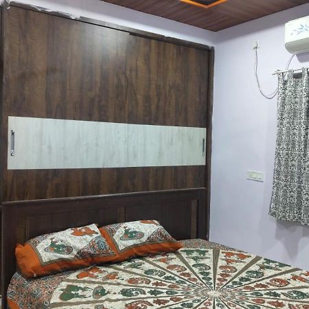 ハイデラバード Sri Gowri Residencyヴィラ エクステリア 写真
